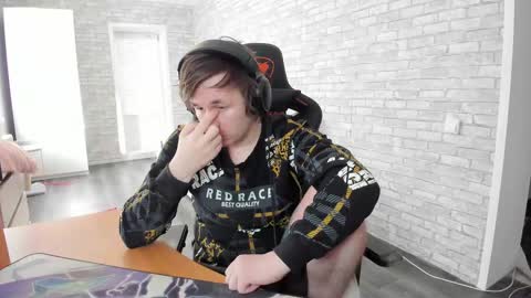 iliaskris online show from 03.11.25