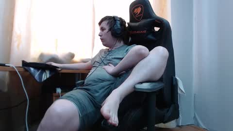 Snapshot of iliaskrisloveee chatting on 02.15.26 lord online show from 02.15.26