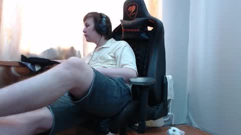 Snapshot of iliaskrisloveee chatting on 02.26.26 lord online show from 02.26.26