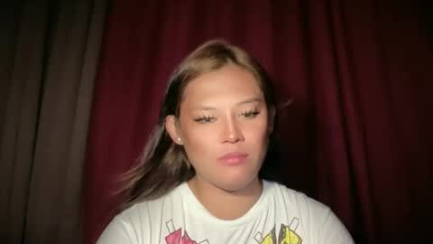 Snapshot of ill_moan_foryouxx chatting on 03.09.26 QUEEN KATH online show from 03.09.26