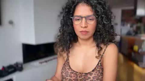 Kloe online show from 02.24.26