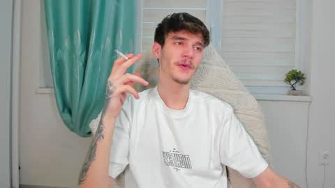 Snapshot of illusions888 chatting on 02.02.25 D-Illusion online show from 02.02.25