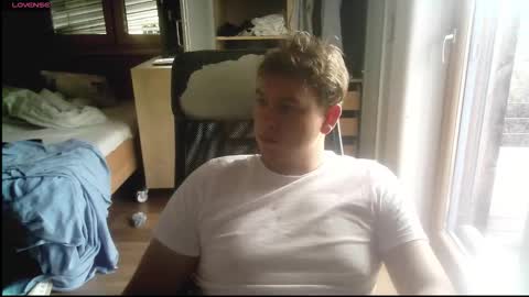 iloveyoutoo2000 online show from 09.18.25