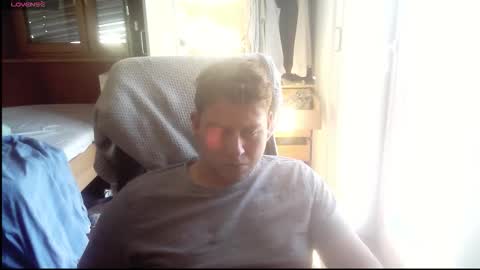 iloveyoutoo2000 online show from 10.03.25