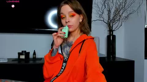 Li online show from 06.11.26