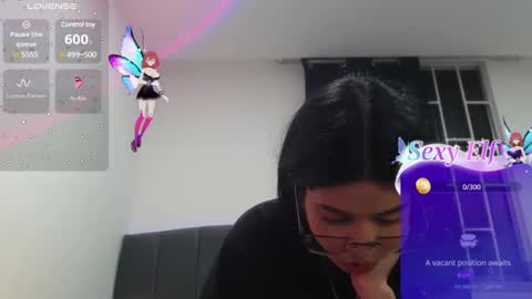 Snapshot of ily_bea chatting on 03.08.25 Ily Bea online show from 03.08.25