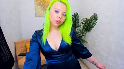 Snapshot of im__youre_sunshine chatting on 02.01.25 Roxy online show from 02.01.25