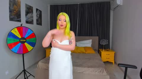 Snapshot of im__youre_sunshine chatting on 03.11.25 Roxy online show from 03.11.25