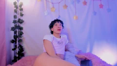 Snapshot of im_alejo chatting on 12.14.25 Alejo independent model online show from 12.14.25