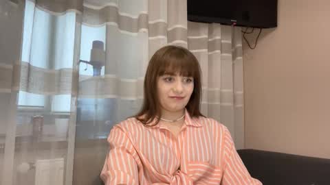 Alisa online show from 10.17.25