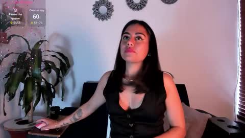 Snapshot of im_amber_ chatting on 02.18.26 amber online show from 02.18.26