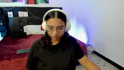 Snapshot of im_angels7 chatting on 02.26.25 Angela online show from 02.26.25