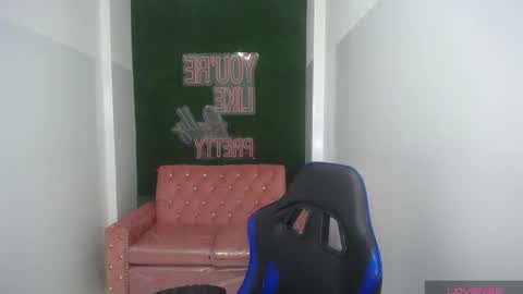 Anny online show from 10.04.25