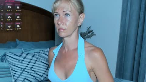 Christine -  online show from 10.01.25