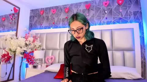  Im Gaia online show from 02.21.25