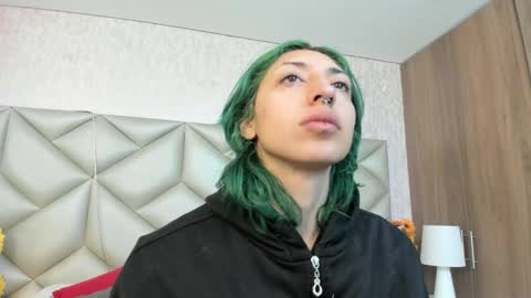  Im Gaia online show from 11.19.25