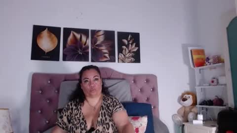 Hellen online show from 09.24.25