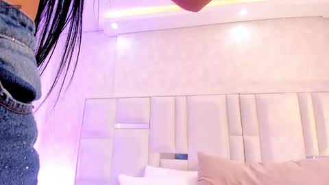 im_isabella1 online show from 05.21.26