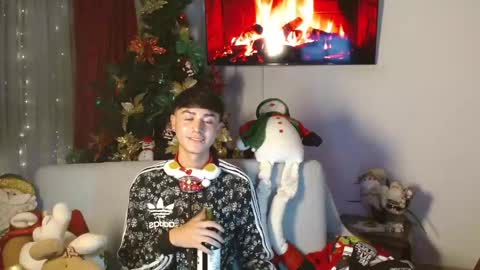 Snapshot of im_juanda chatting on 12.24.24 im_juanda online show from 12.24.24