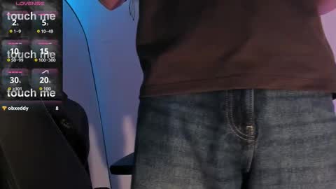 Snapshot of im_juaniito chatting on 09.18.25  40 OFF TODAY online show from 09.18.25