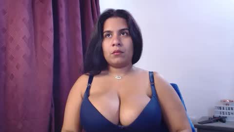 im madissonwell online show from 10.03.25