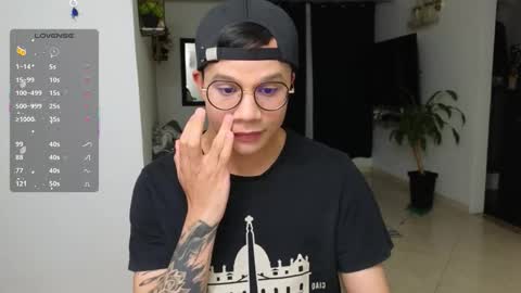 Snapshot of im_marco chatting on 02.23.26 Marco online show from 02.23.26