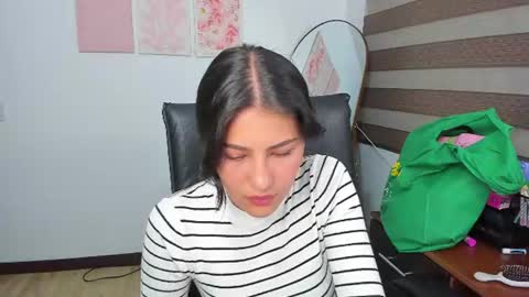 Mia online show from 07.29.26