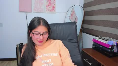 Mia online show from 08.01.26