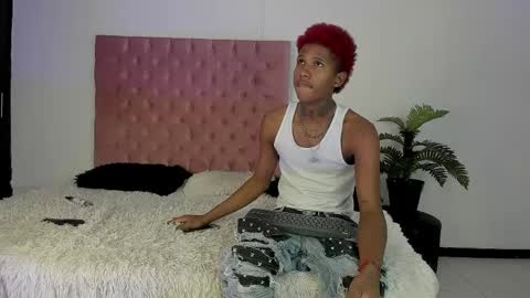 oleider dont forget your thumbs up online show from 04.11.26