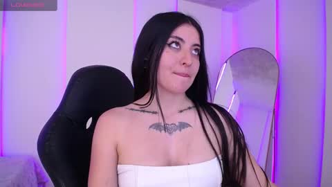 Jade Rosse online show from 12.19.25