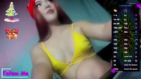 Snapshot of im_ur_hot_ella chatting on 01.07.25 ella may online show from 01.07.25