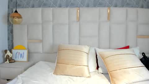 Snapshot of im_ximena chatting on 01.13.26 Xime online show from 01.13.26