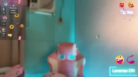 Ms. M online show from 03.09.26