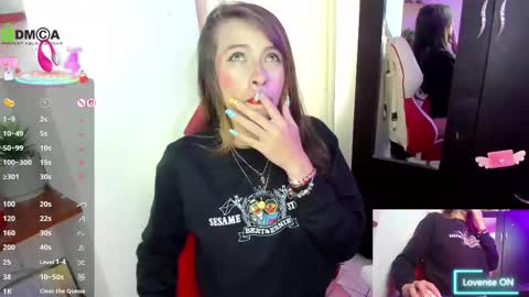 Snapshot of im_yoursweetlisa chatting on 11.16.25 Lisa Hyga online show from 11.16.25