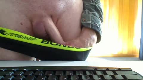 Aussie Guy online show from 06.25.26