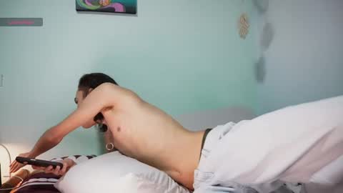 Colton Alvin Independent model online show from 01.28.25