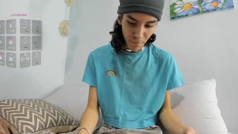 Colton Alvin Independent model online show from 02.13.25