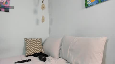 Colton Alvin Independent model online show from 02.16.25