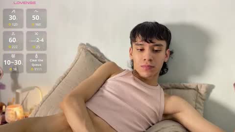 Colton Alvin Independent model online show from 12.16.25