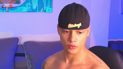 Snapshot of imconor chatting on 10.04.25 imconor online show from 10.04.25