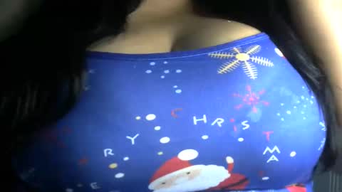 Snapshot of imdirtymilf chatting on 11.28.25 mia latina online show from 11.28.25