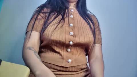 mia latina online show from 04.12.26