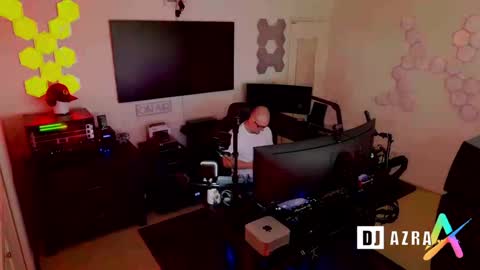 DJ Azra online show from 12.28.24