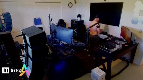 DJ Azra online show from 02.22.25