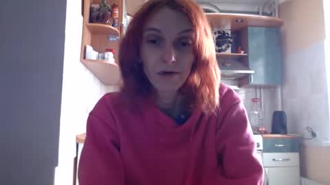 Snapshot of imelissa8malis chatting on 10.31.25 irina online show from 10.31.25