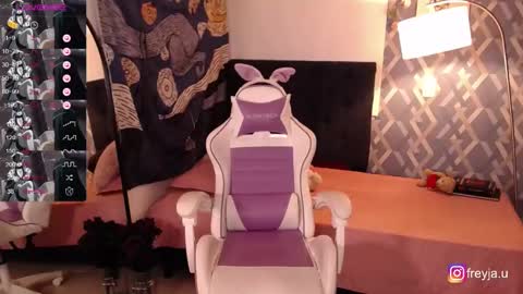 Freyja online show from 02.09.25