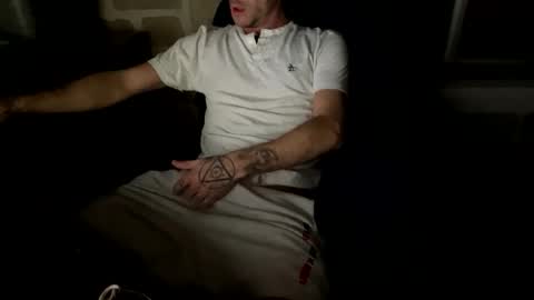 imilluminator online show from 10.04.25