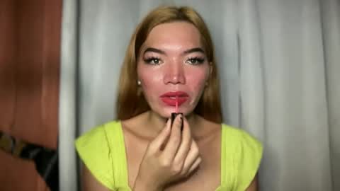 Snapshot of imjustasluttyintownxxx chatting on 02.06.26 Mika online show from 02.06.26