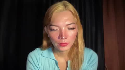 Snapshot of imjustasluttyintownxxx chatting on 02.22.26 Mika online show from 02.22.26