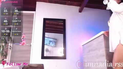 Snapshot of imnadiaroses chatting on 11.30.25 Nadia online show from 11.30.25